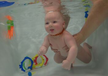 VANIČKOVÉ PLAVÁNÍ | Plavecká škola